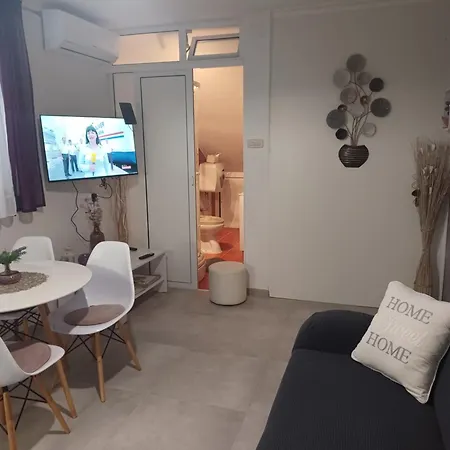 Apartman Mira